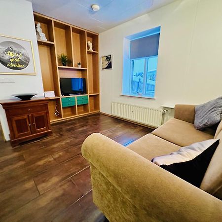 Akureyri Central Apartment 外观 照片